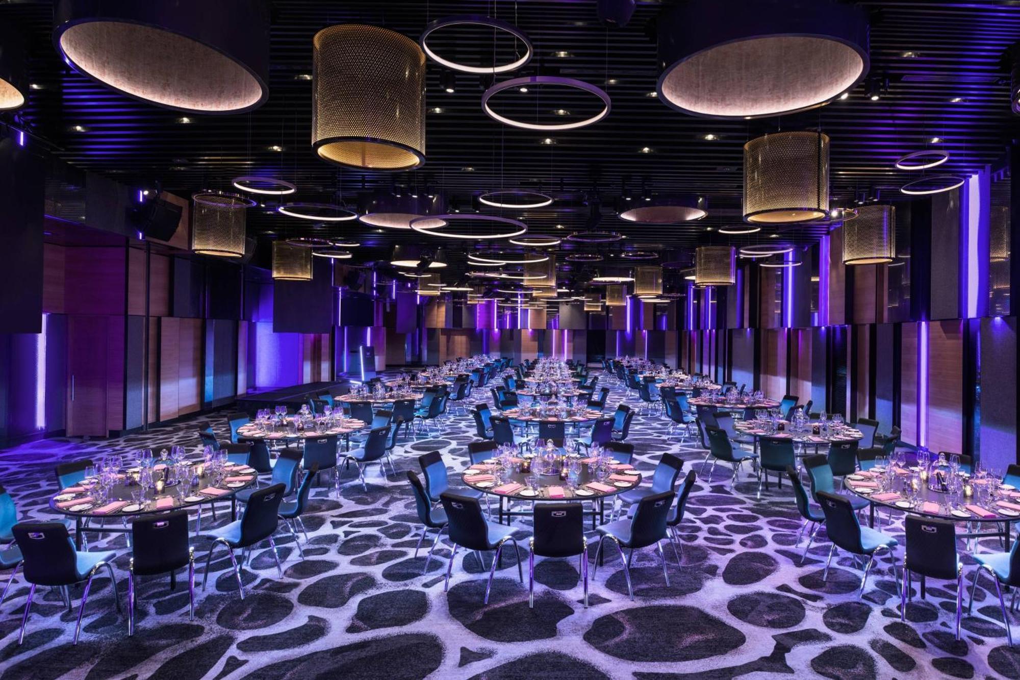 Отель W Брисбен Экстерьер фото The ballroom at the MGM National Harbor